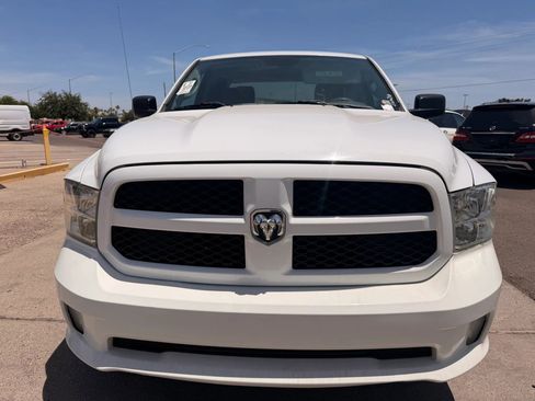 Used 2018 RAM 1500 Express RWD image 1