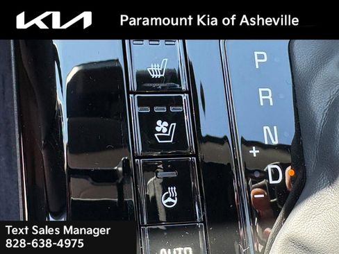 New 2025 Kia Niro SX image 15