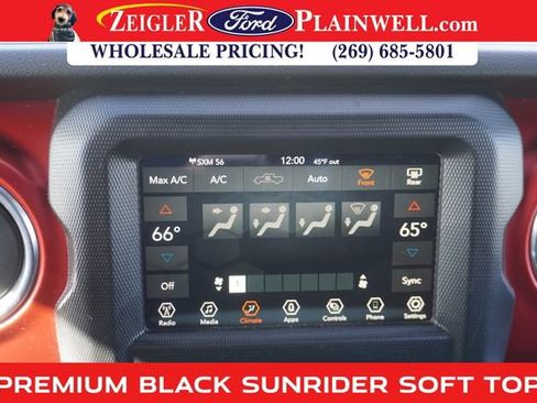 Used 2021 Jeep Gladiator Rubicon w/ LED Lighting Group image 18