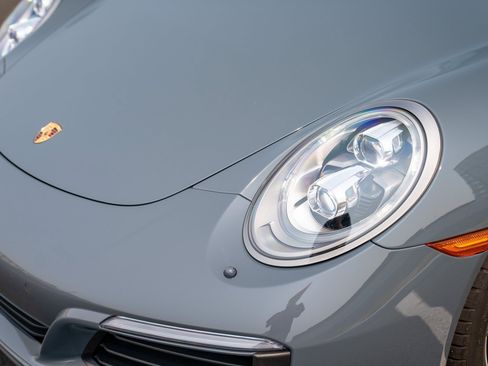 Certified 2017 Porsche 911 Carrera RWD image 26