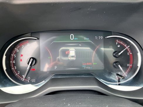 Used 2025 Toyota RAV4 XLE FWD image 24