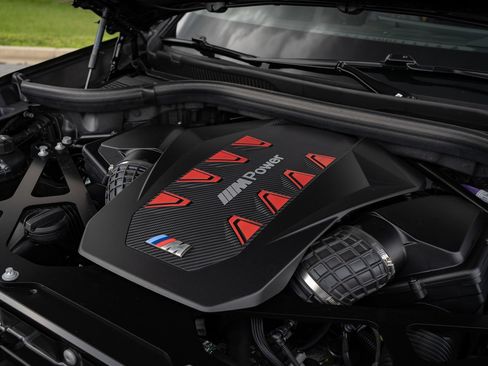 Used 2026 BMW X5 M Competition w/ Executive Package AWD/4WD image 9