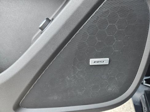 Used 2018 Chevrolet Traverse LT w/ LPO, Floor Liner Package AWD/4WD image 20