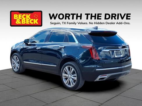 Used 2024 Cadillac XT5 Premium Luxury w/ Technology Package FWD image 7