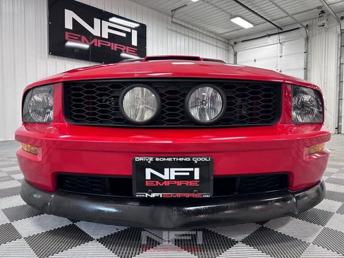 Used 2006 Ford Mustang GT Premium RWD image 23