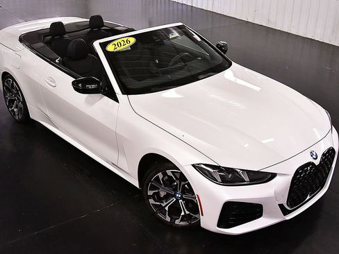 Used 2026 BMW 430i Convertible image 11