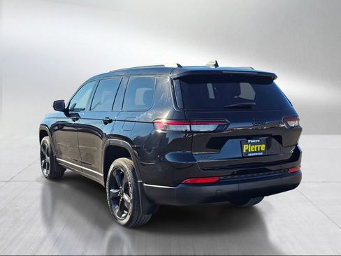 New 2025 Jeep Grand Cherokee L Altitude image 4