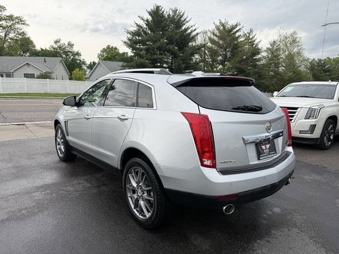 Used 2015 Cadillac SRX Luxury w/ Driver Awareness Package image 5