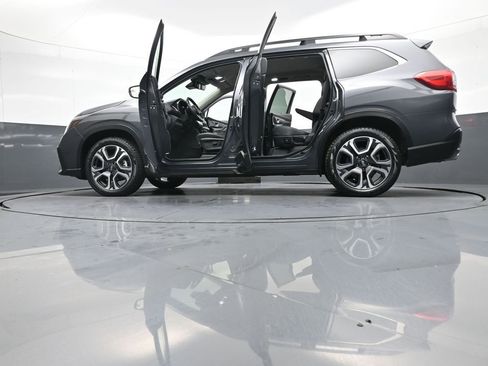 Used 2023 Subaru Ascent Limited image 51