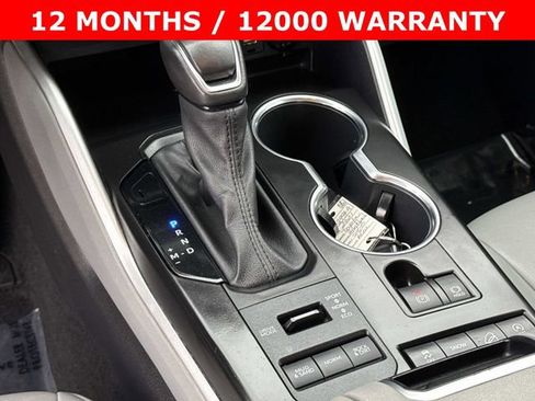 Used 2021 Toyota Highlander XLE image 23