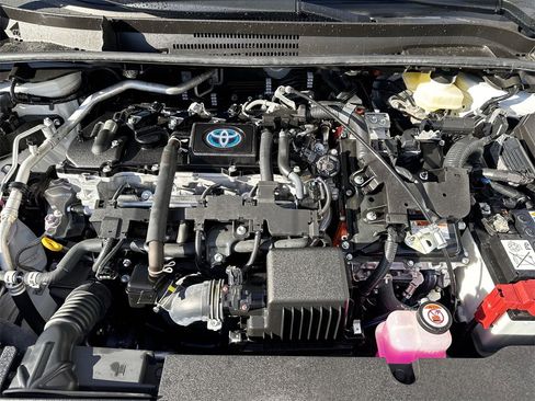 Used 2024 Toyota Corolla LE image 58