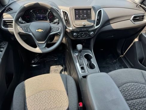 Certified 2022 Chevrolet Equinox LT w/ LPO, Floor Liner Package AWD/4WD image 10