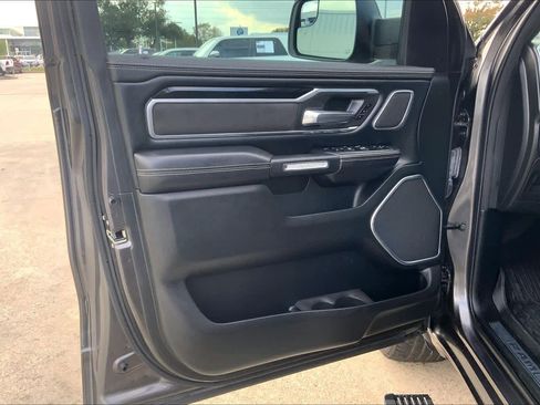 Used 2021 RAM 1500 Laramie image 21