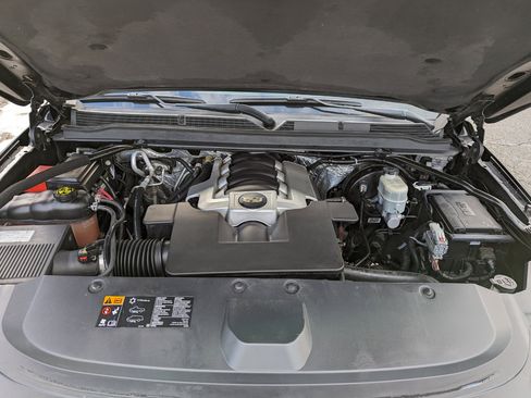 Used 2016 Cadillac Escalade Platinum image 53