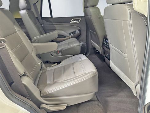 Used 2020 GMC Yukon Denali w/ Open Road Package AWD/4WD image 32