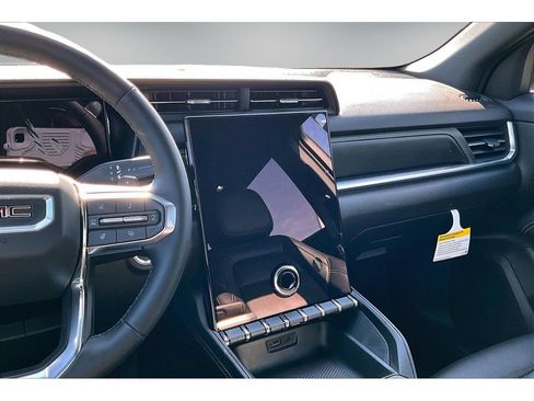 New 2026 GMC Terrain Elevation w/ Elevation Premium Package AWD/4WD image 6