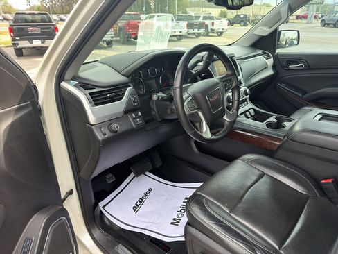 Used 2015 GMC Yukon SLT w/ Open Road Package image 9