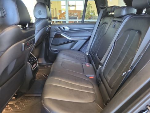 Used 2020 BMW X5 xDrive40i w/ Convenience Package AWD/4WD image 16