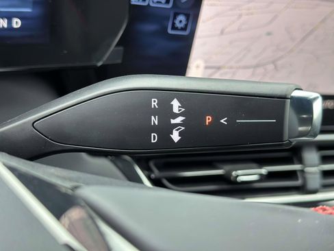 New 2026 Chevrolet Equinox EV RS image 12