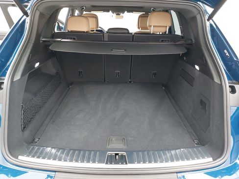 Used 2025 Porsche Cayenne image 14