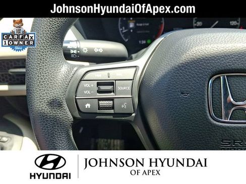 Used 2023 Honda HR-V LX image 19