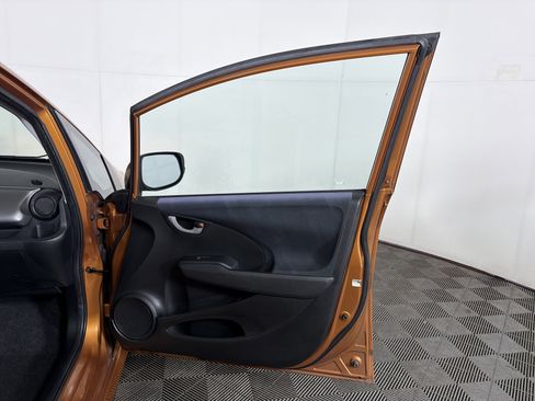 Used 2009 Honda Fit Sport image 37