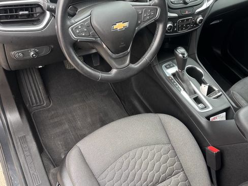 Used 2018 Chevrolet Equinox LT AWD/4WD image 16