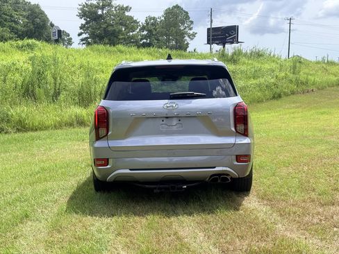 Used 2021 Hyundai Palisade Limited FWD image 4