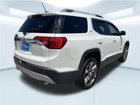 Used 2019 GMC Acadia SLT w/ LPO, Floor Liner Package FWD image 6