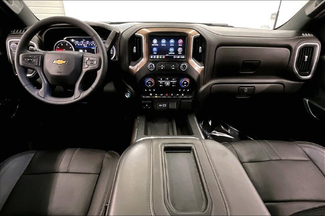 Used 2022 Chevrolet Silverado 3500 High Country AWD/4WD image 18