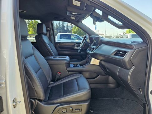 Used 2023 Chevrolet Tahoe Z71 w/ Max Trailering Package AWD/4WD image 10