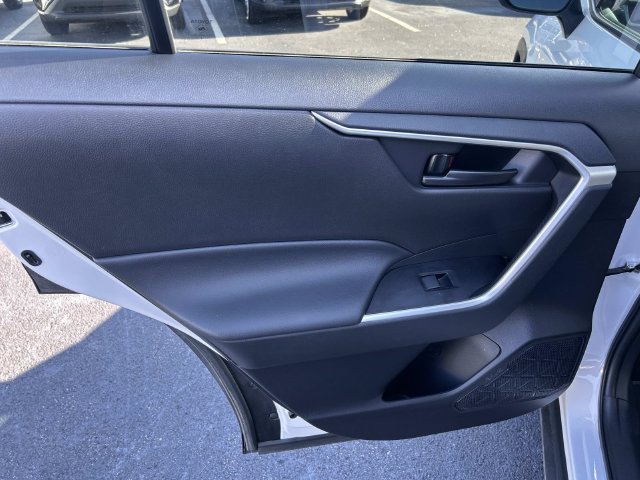 Used 2024 Toyota RAV4 LE AWD/4WD image 18