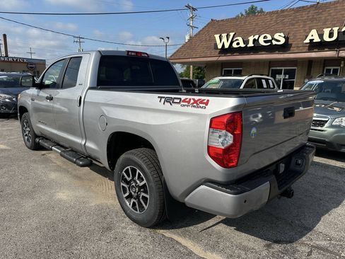 Used 2017 Toyota Tundra SR5 w/ TRD Off Road Package AWD/4WD image 9