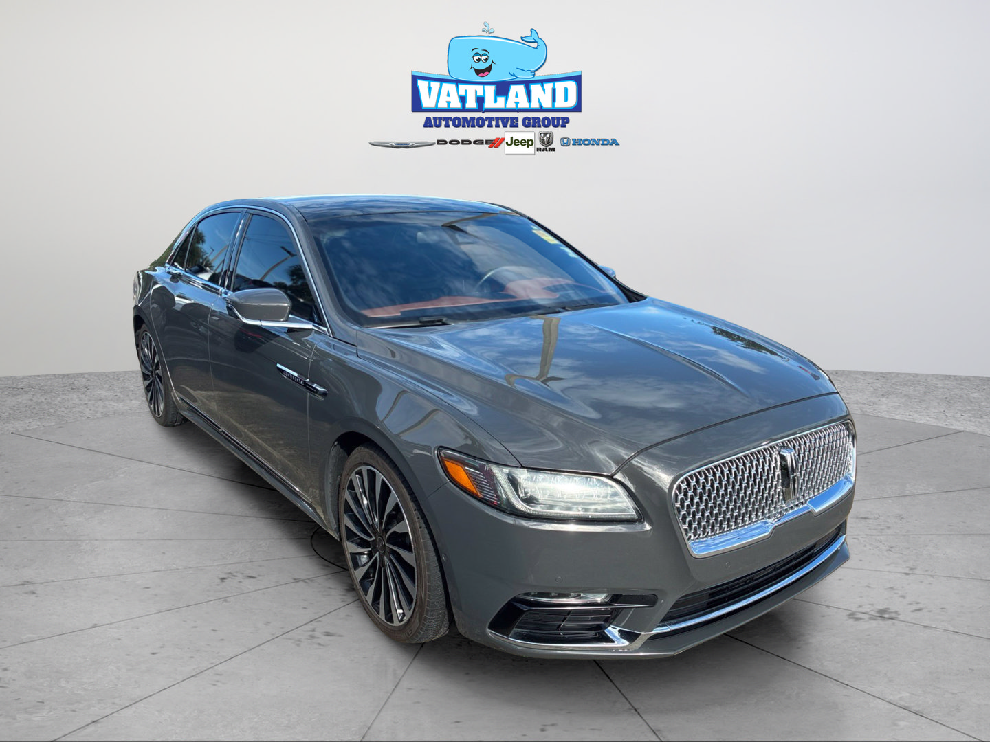 Used 2020 Lincoln Continental Black Label w/ Rear Seat Amenities Package FWD image 23