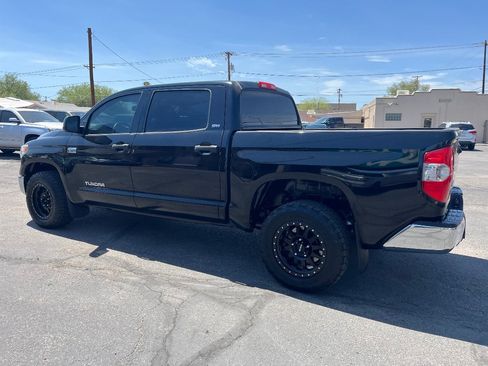 Used 2014 Toyota Tundra SR5 w/ SR5 Upgrade Package AWD/4WD image 8