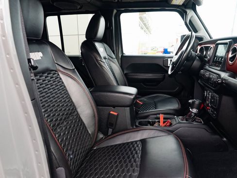 Used 2020 Jeep Gladiator Rubicon image 26