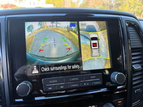 Used 2021 Nissan Titan PRO-4X w/ Pro-4x Convenience Package image 29