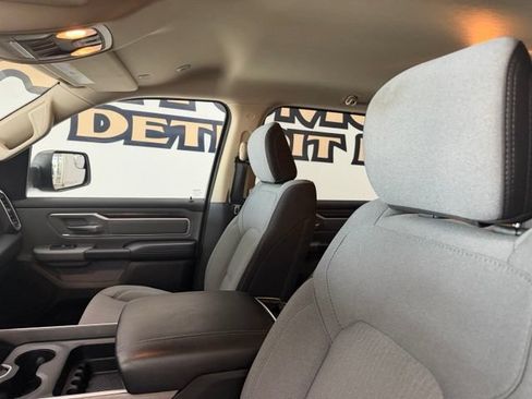 Used 2020 RAM 1500 Big Horn AWD/4WD image 13