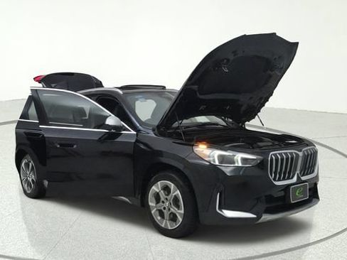 Used 2024 BMW X1 xDrive28i AWD/4WD image 7