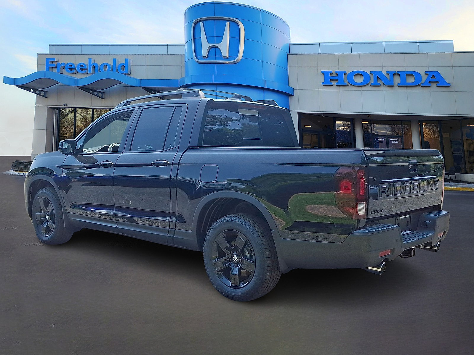 New 2026 Honda Ridgeline Black Edition image 3