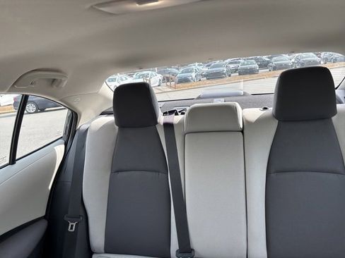 Used 2024 Toyota Corolla LE image 7