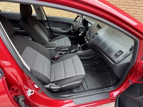 Used 2018 Kia Forte S image 8