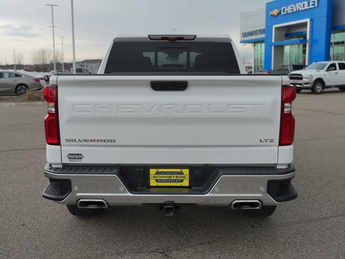 Used 2025 Chevrolet Silverado 1500 LTZ AWD/4WD image 7