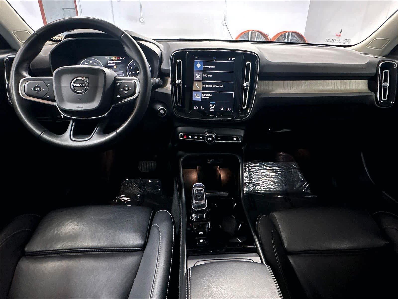 Used 2019 Volvo XC40 T5 Inscription AWD/4WD image 16