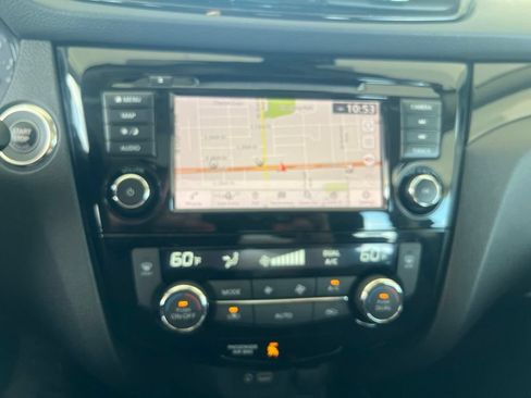 Certified 2022 Nissan Rogue Sport SL w/ Premium Package AWD/4WD image 57