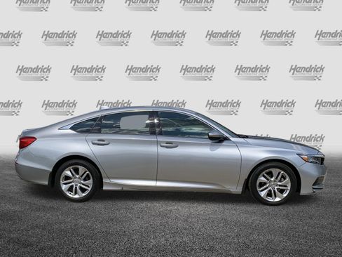 Used 2018 Honda Accord LX image 11