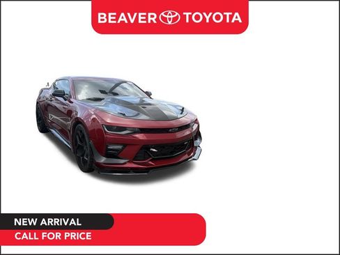 Used 2018 Chevrolet Camaro SS RWD image 1