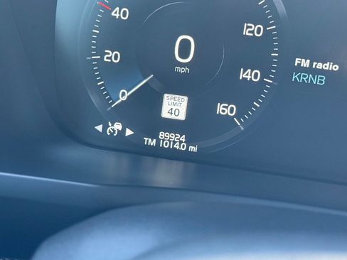 Used 2016 Volvo XC90 T6 R-Design w/ Protection Package Plus image 32