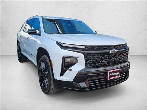 New 2026 Chevrolet Traverse RS FWD image 4