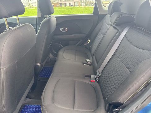 Used 2016 Kia Soul + w/ Designer's Package image 28